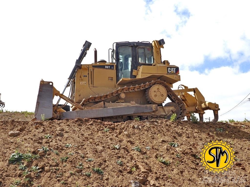 CAT D 6 T XL Crawler dozers