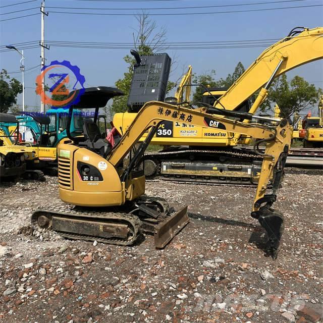 CAT 303 Mini excavators < 7t (Mini diggers)