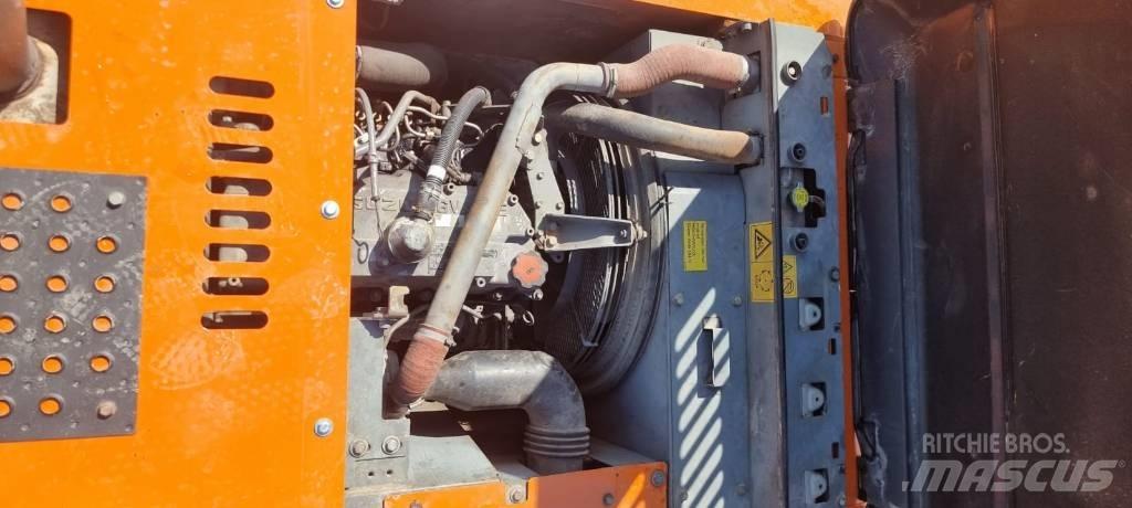 Hitachi ZX 210 LC-3 Crawler excavators
