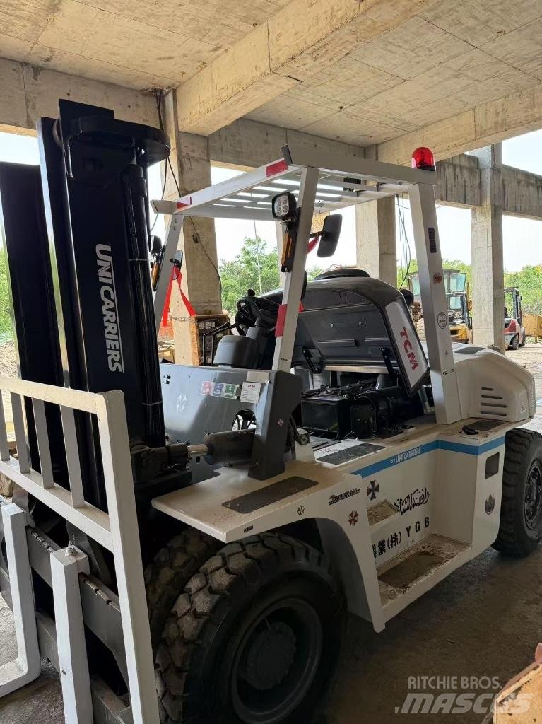 TCM FD 60 Diesel trucks