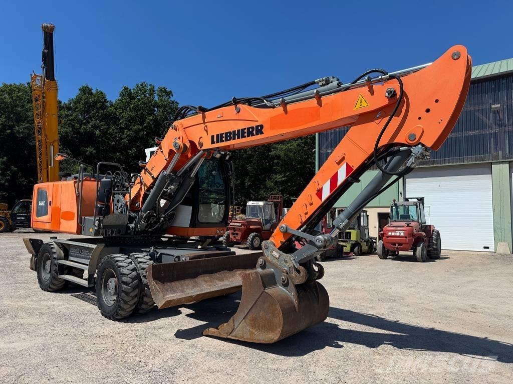 Liebherr A 920 Wheeled excavators