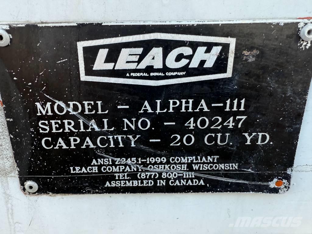  Leach Alpha III Waste trucks