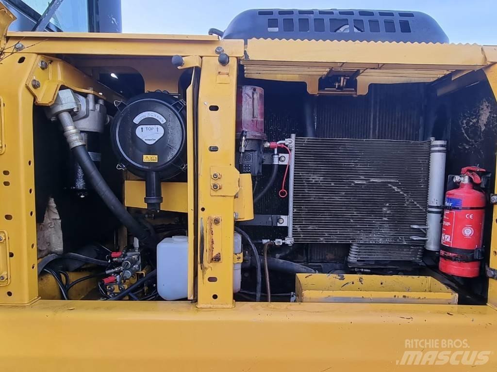 Komatsu PC 210 LC-8 Crawler excavators