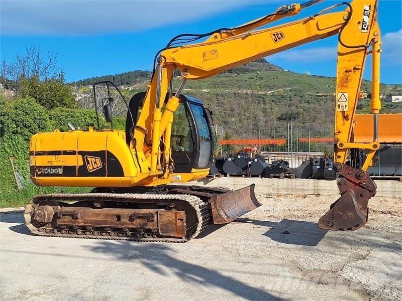 JCB JS130 Crawler excavators