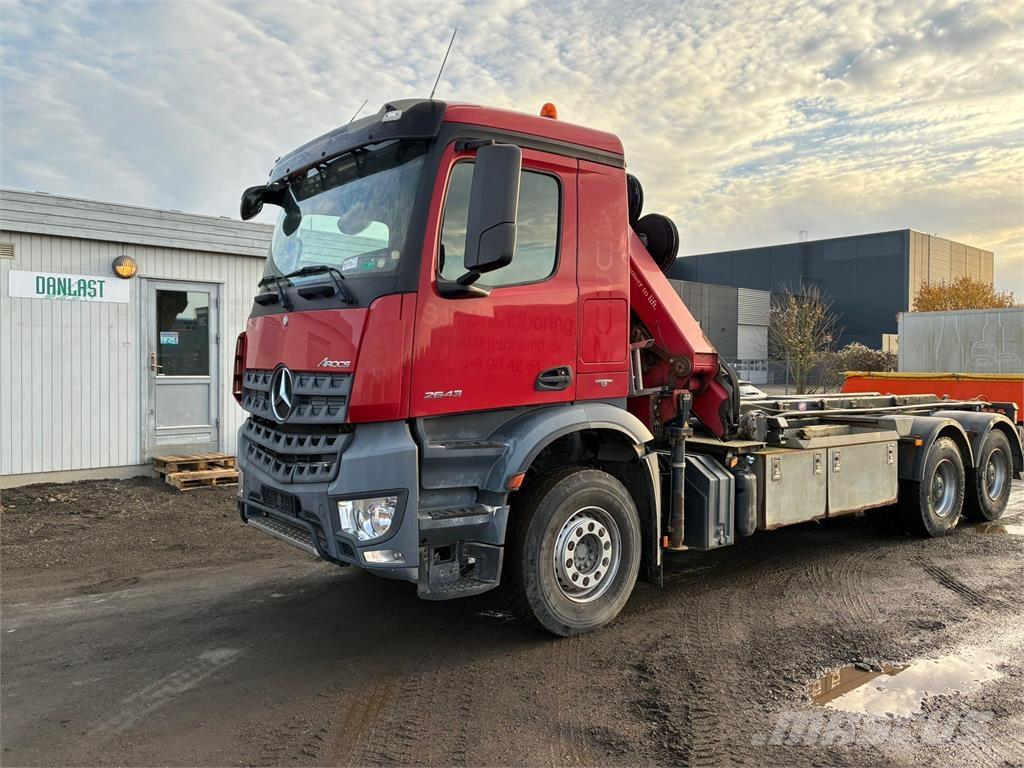 Mercedes-Benz 2643 Demountable trucks
