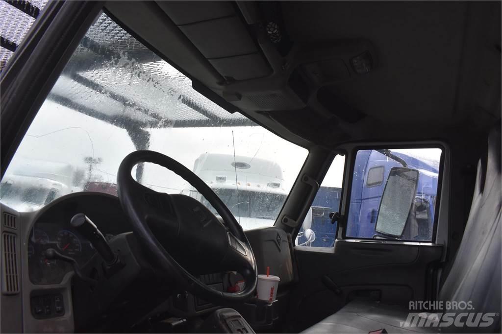 Altec AA55 Truck mounted platforms