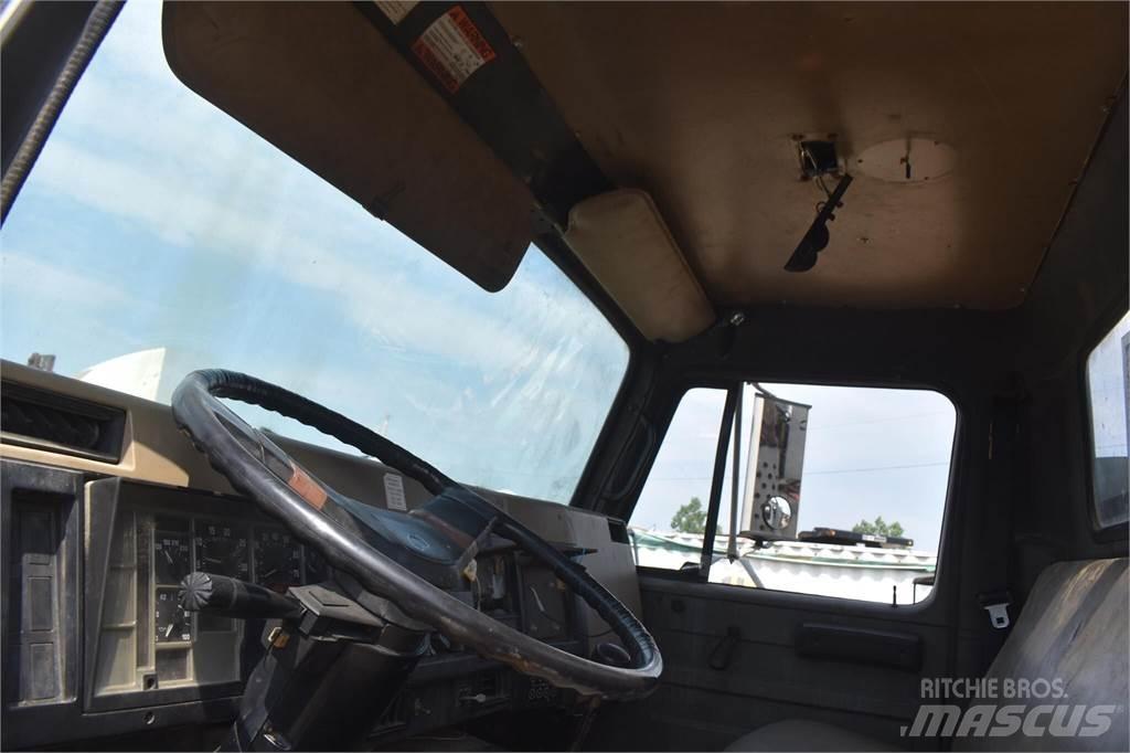 Altec D1090TR Truck mounted drill rig