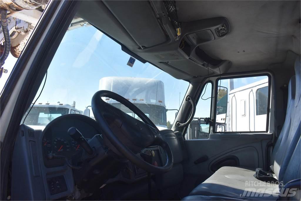 Altec DM47TR Truck mounted drill rig