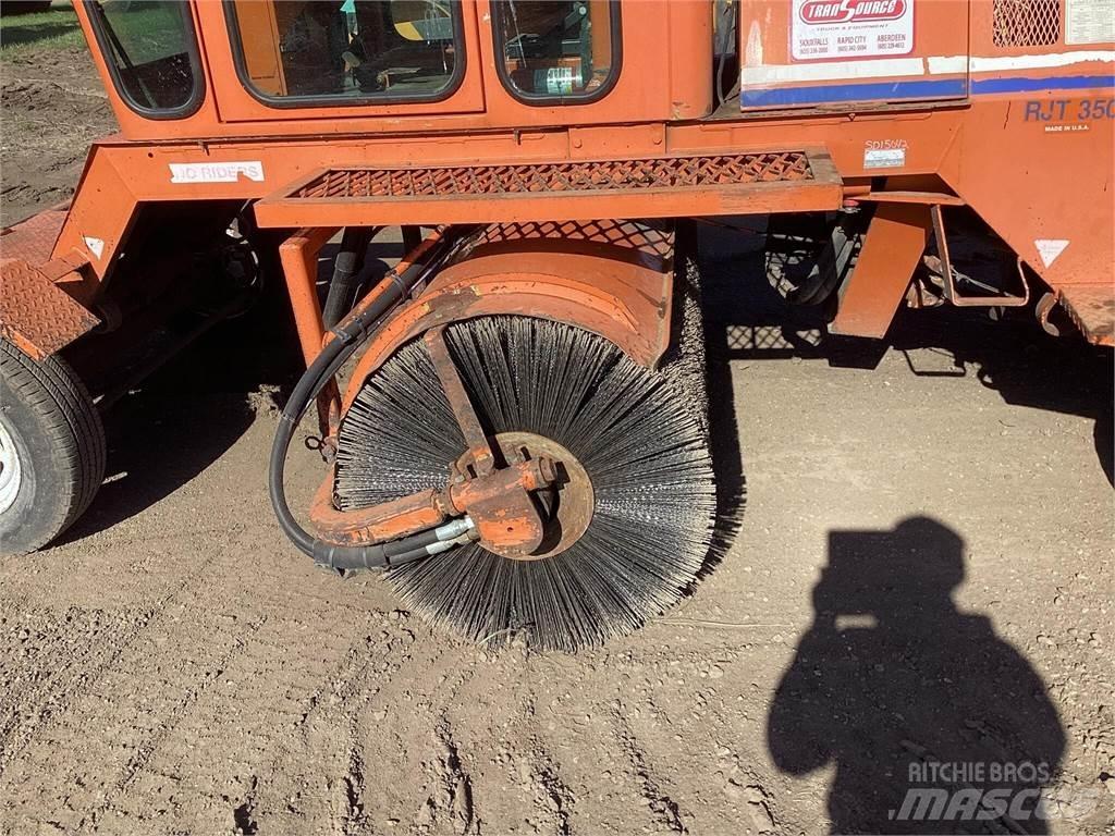 Broce RJT350 Sweepers