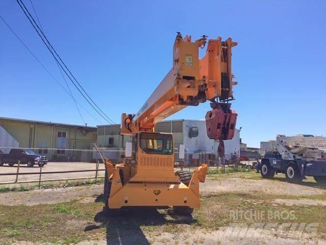 Broderson RT300-2F Rough terrain cranes