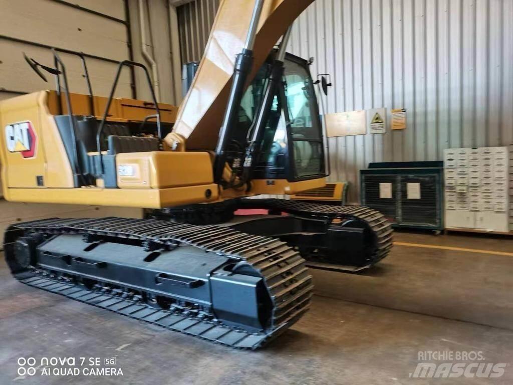 CAT 320 Crawler excavators