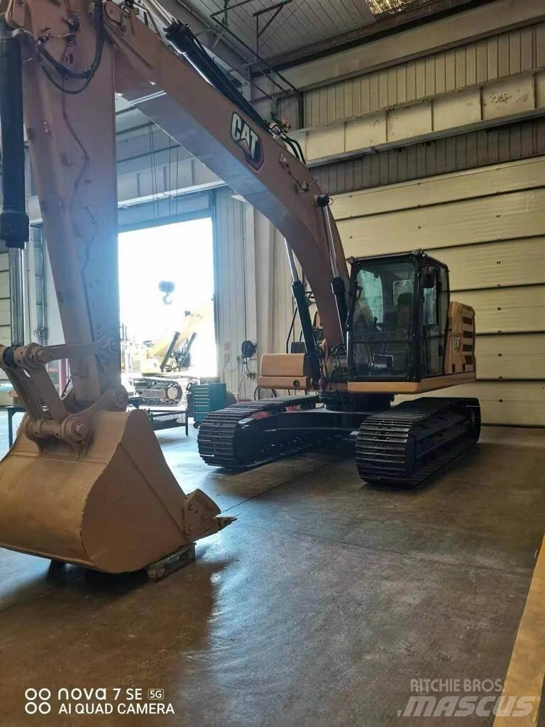 CAT 320 Crawler excavators