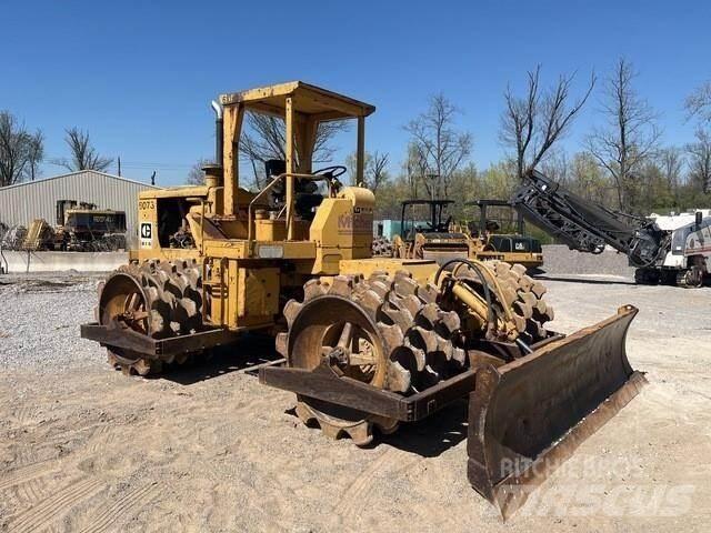 CAT 815 Waste compactors