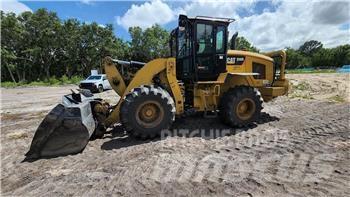 CAT 938M Wheel loaders