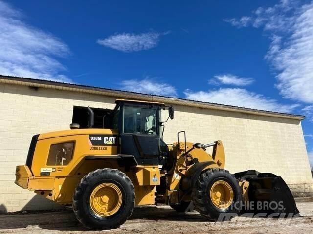 CAT 938M Wheel loaders