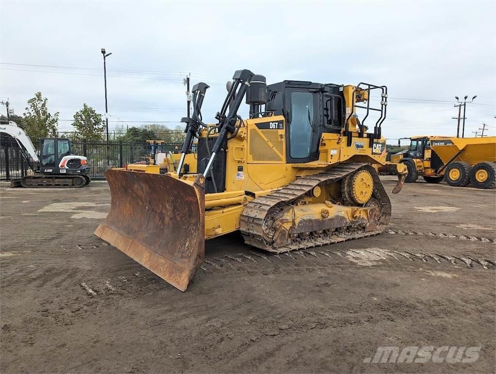 CAT D6T XL Crawler dozers