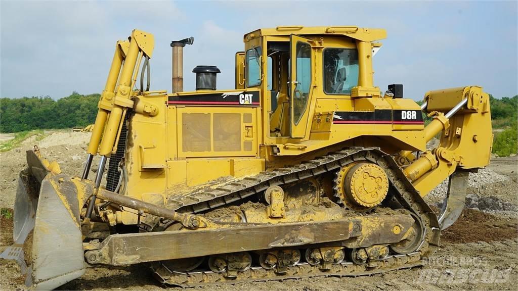 CAT D8R Crawler dozers