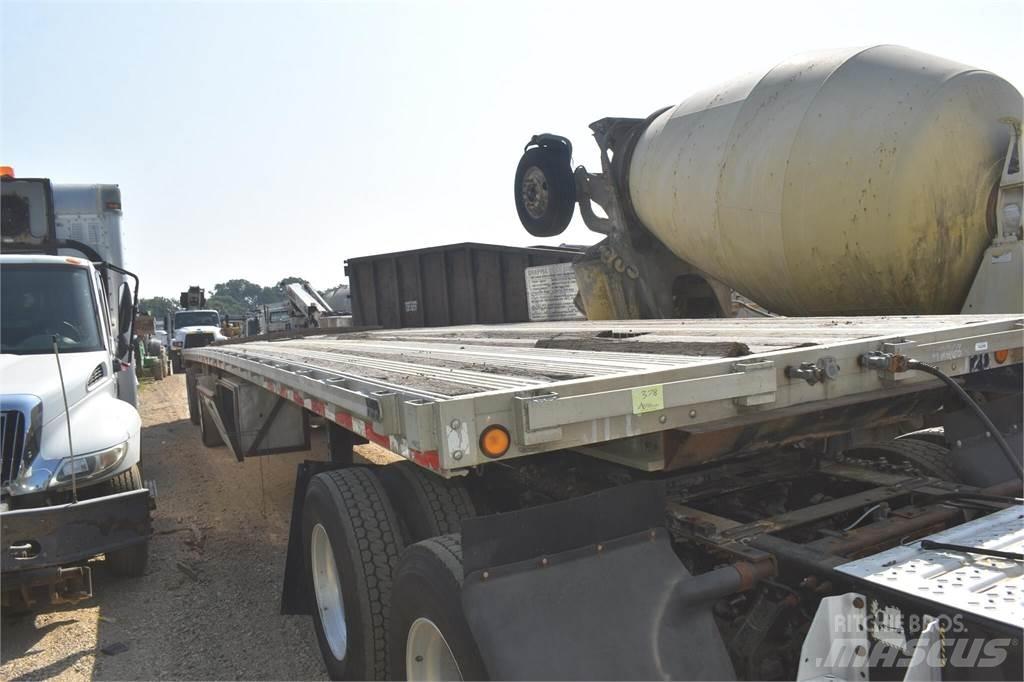  CHAPARRAL Flatbed/Dropside trailers