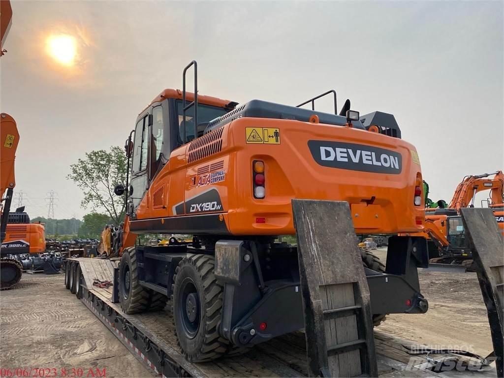 Develon DX190W-5 Wheeled excavators