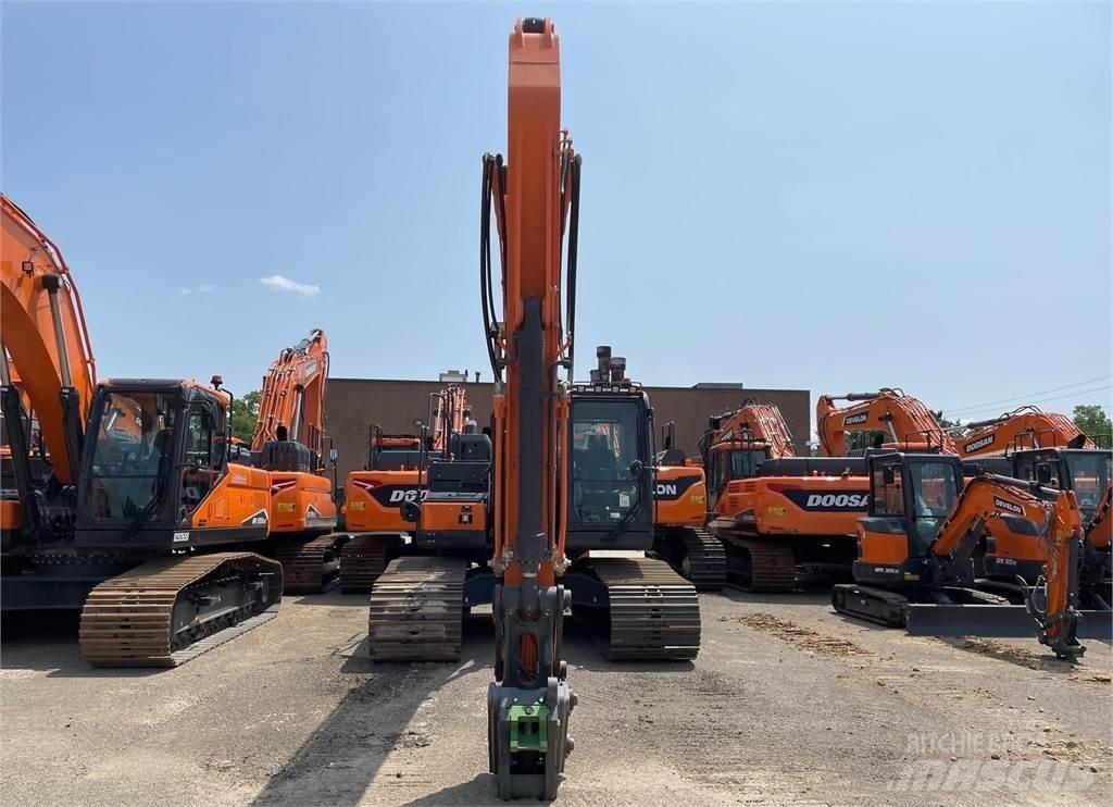 Develon DX225 LC-7 Crawler excavators