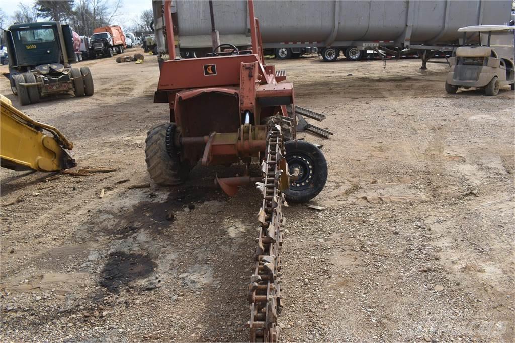 Ditch Witch 6510DD Trenchers