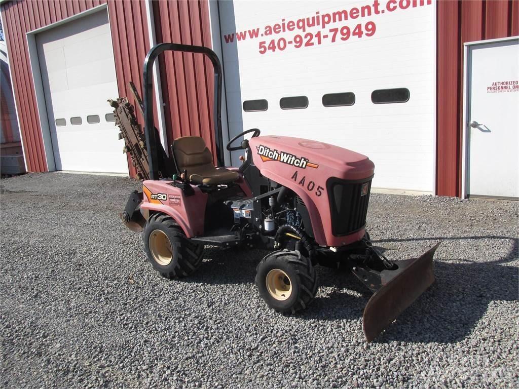 Ditch Witch RT30 Trenchers