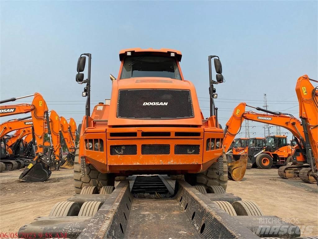 Doosan DA30-5 Articulated Haulers