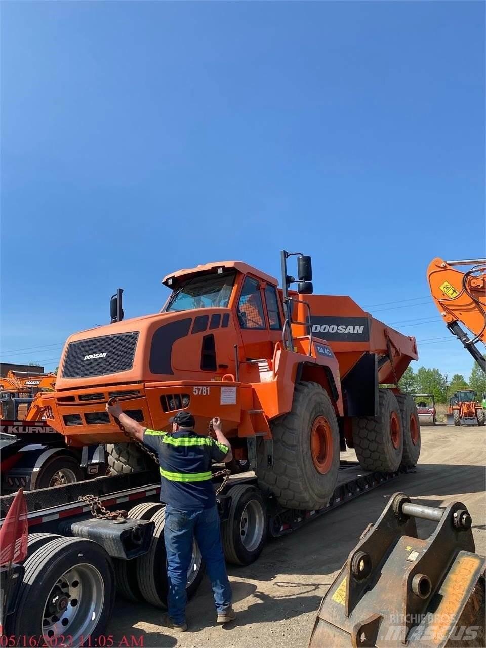 Doosan DA40-5 Articulated Haulers