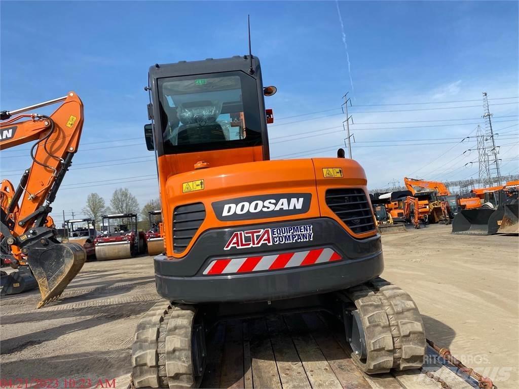 Doosan DX63-3 Crawler excavators