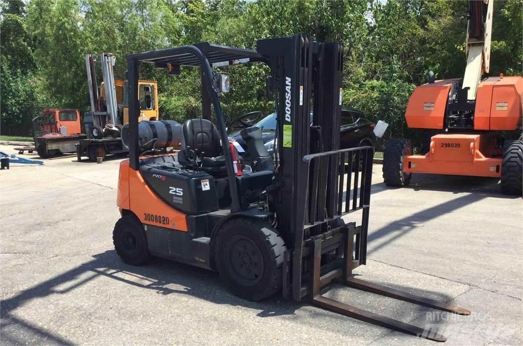 Doosan G25P-5 Other