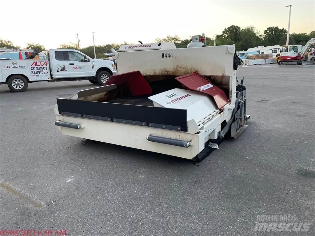 Dynapac FC1300C II Asphalt pavers