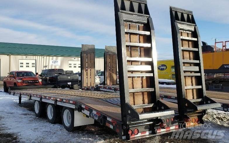 Eager Beaver  Low loader-semi-trailers