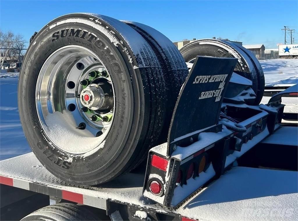 Eager Beaver  Low loader-semi-trailers