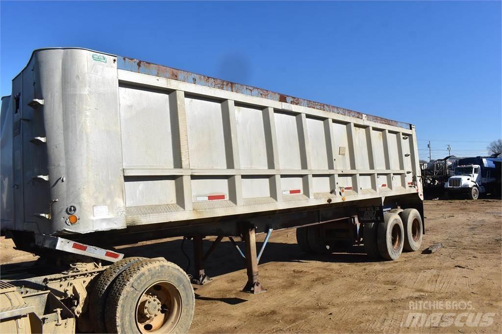 East Mfg  Tipper trailers