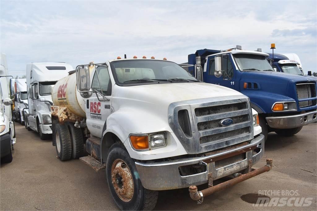 Ford F750 Tanker trucks