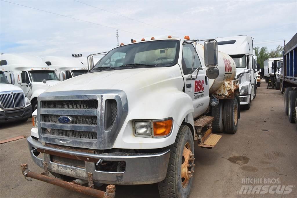 Ford F750 Tanker trucks