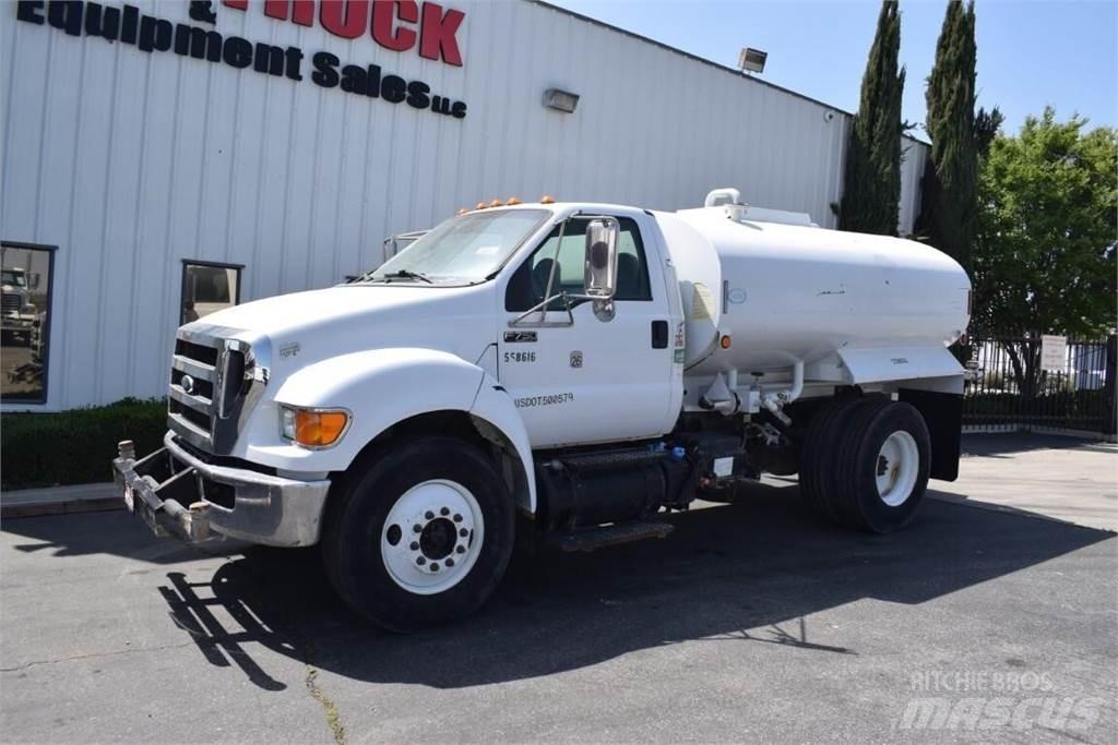Ford F750 Tanker trucks