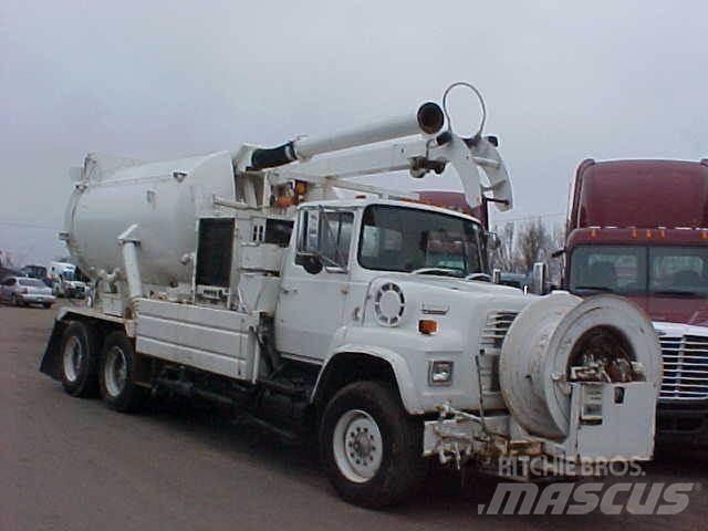 Ford L8000 Tanker trucks