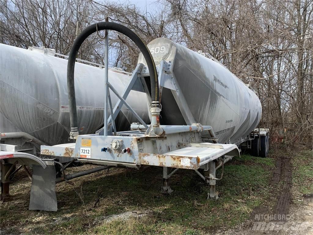 Fruehauf  Tanker trailers