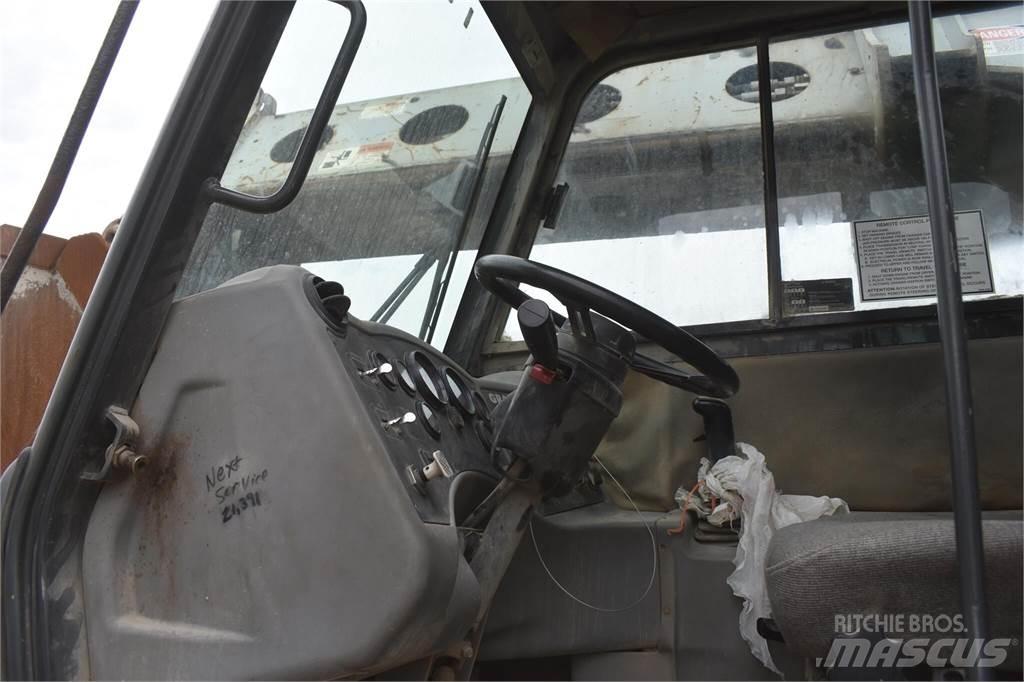 Gradall XL4100 II Wheeled excavators