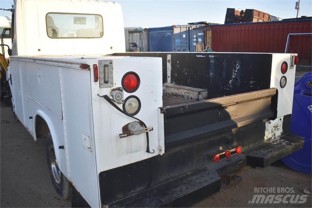 Hino 145 Municipal / general purpose vehicles