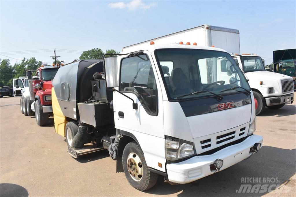 Isuzu NPR Sweeper trucks