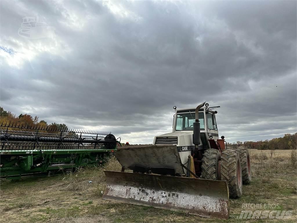 J I Case 4490 Tractors