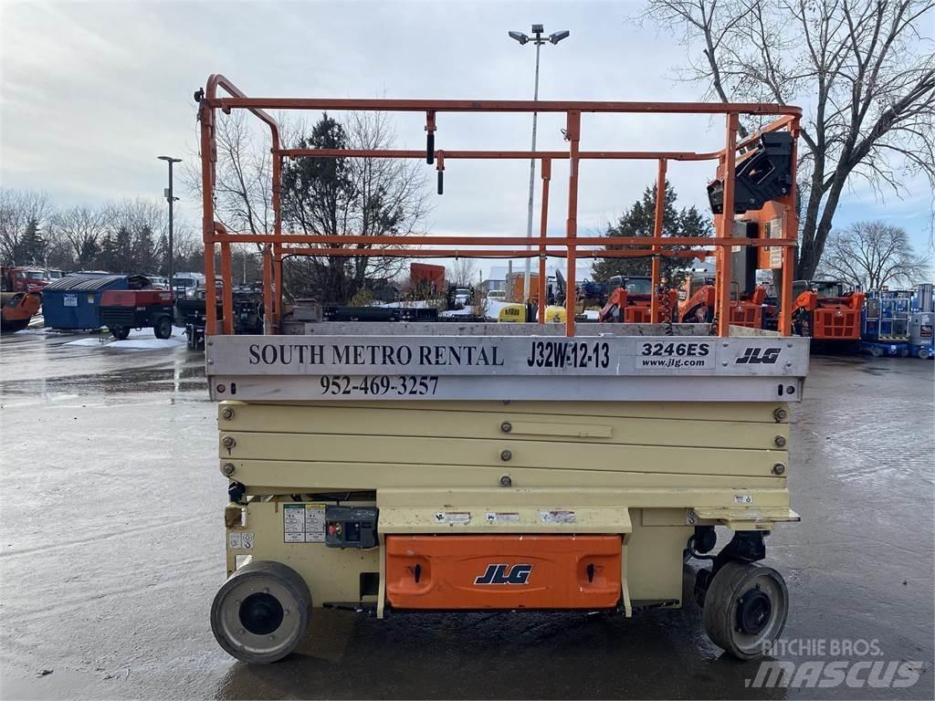 JLG 3246ES Scissor lifts