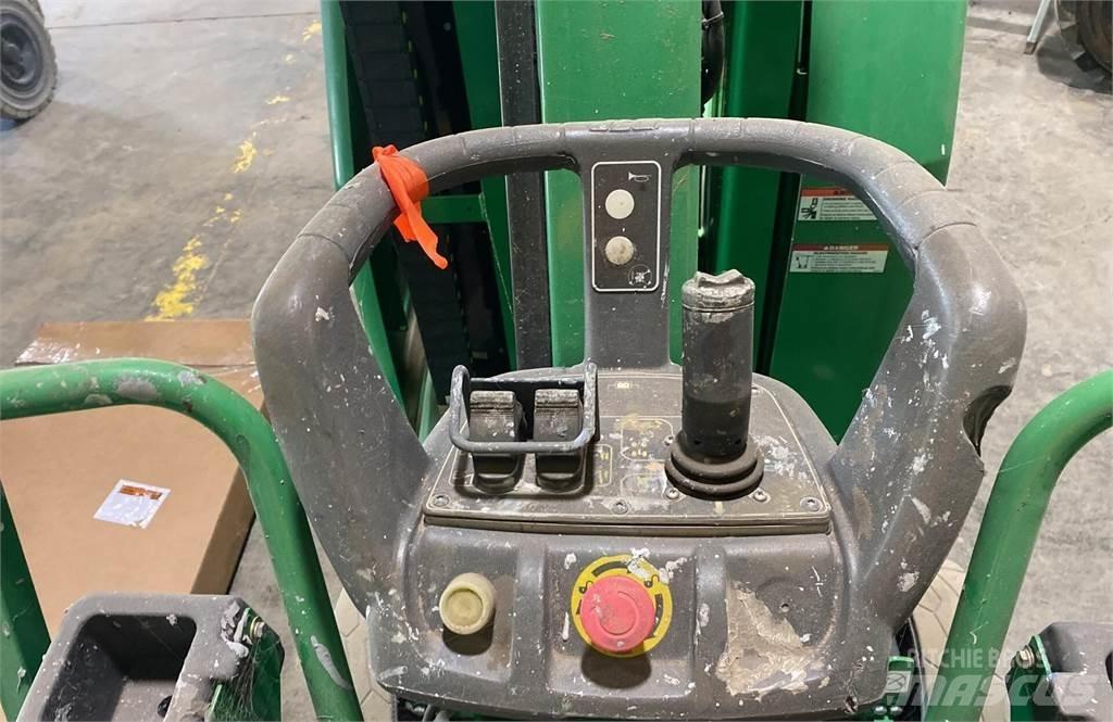 JLG TOUCAN 26E Used Personnel lifts and access elevators