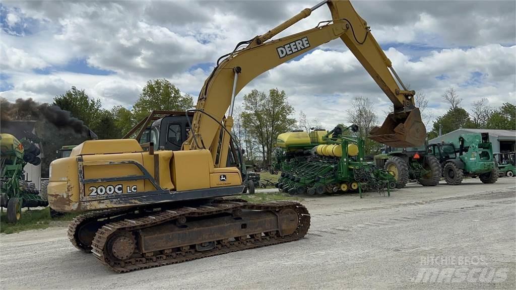 John Deere 200C LC Crawler excavators