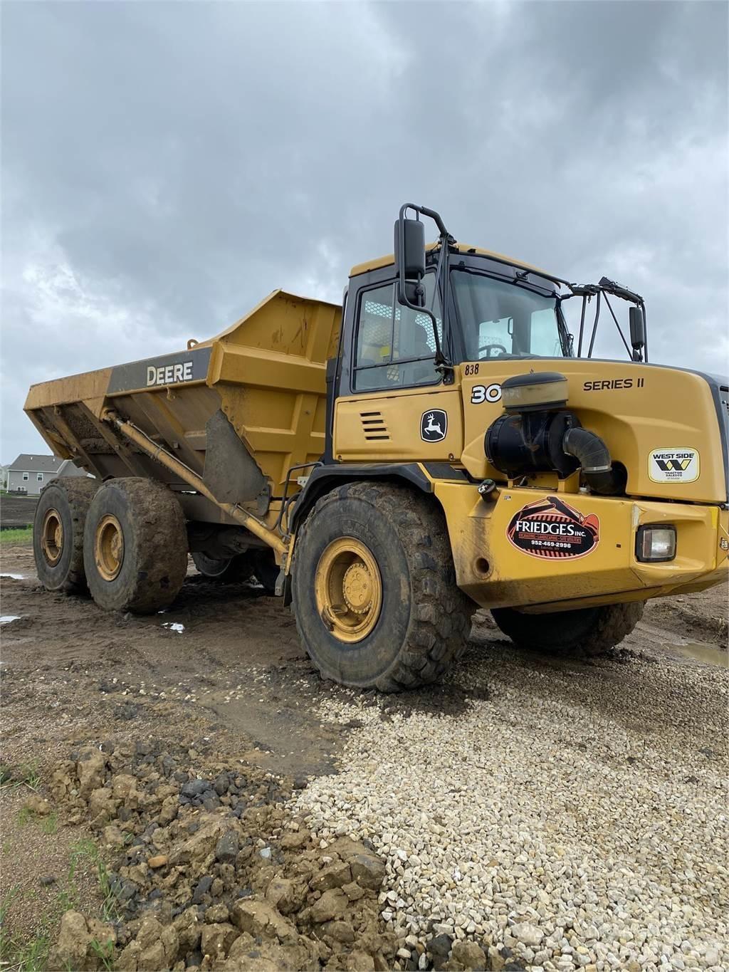 John Deere 300D Articulated Haulers