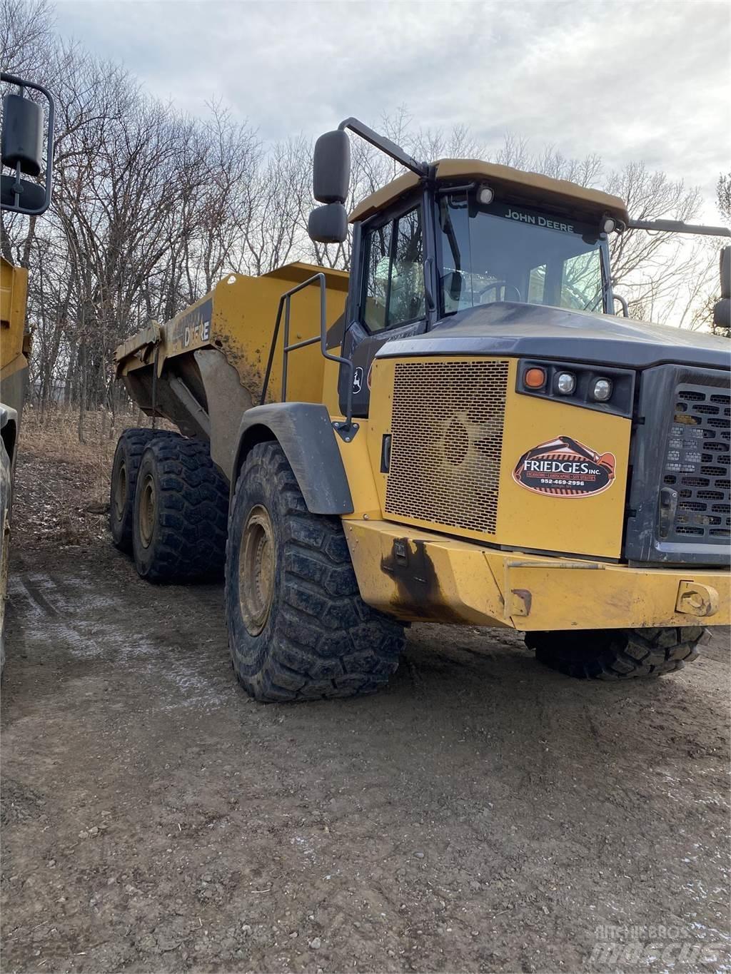 John Deere 410E Articulated Haulers