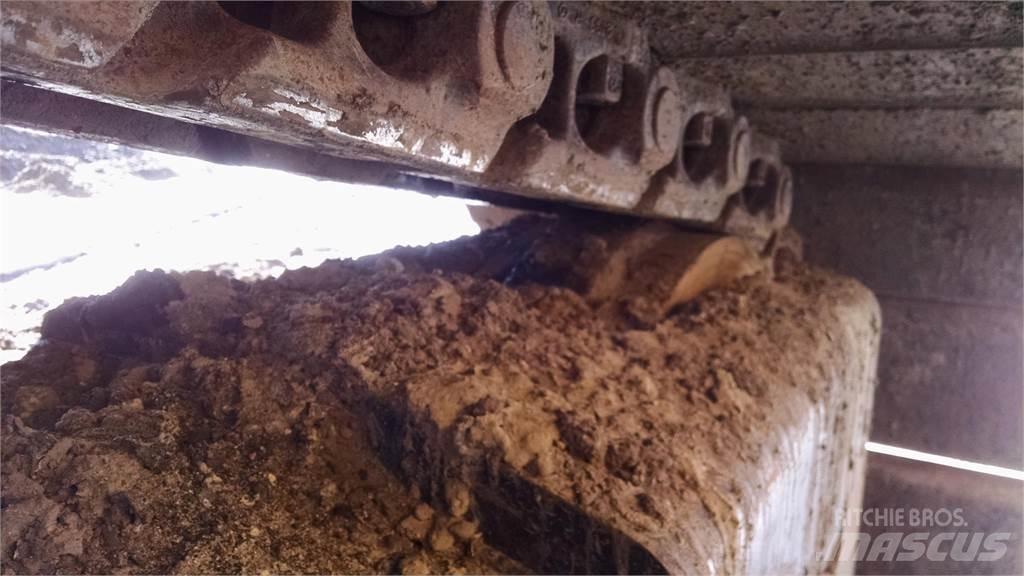 John Deere 470G LC Crawler excavators