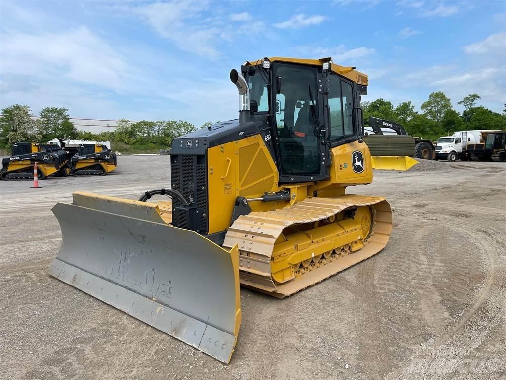 John Deere 650P LGP Crawler dozers